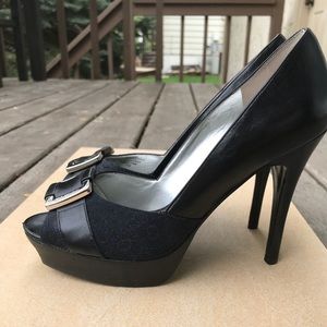 Guess by Marciano 4 1/2” buckle high heals